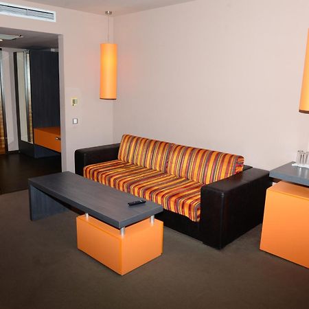 North Beach Hotel Приморсько Екстер'єр фото