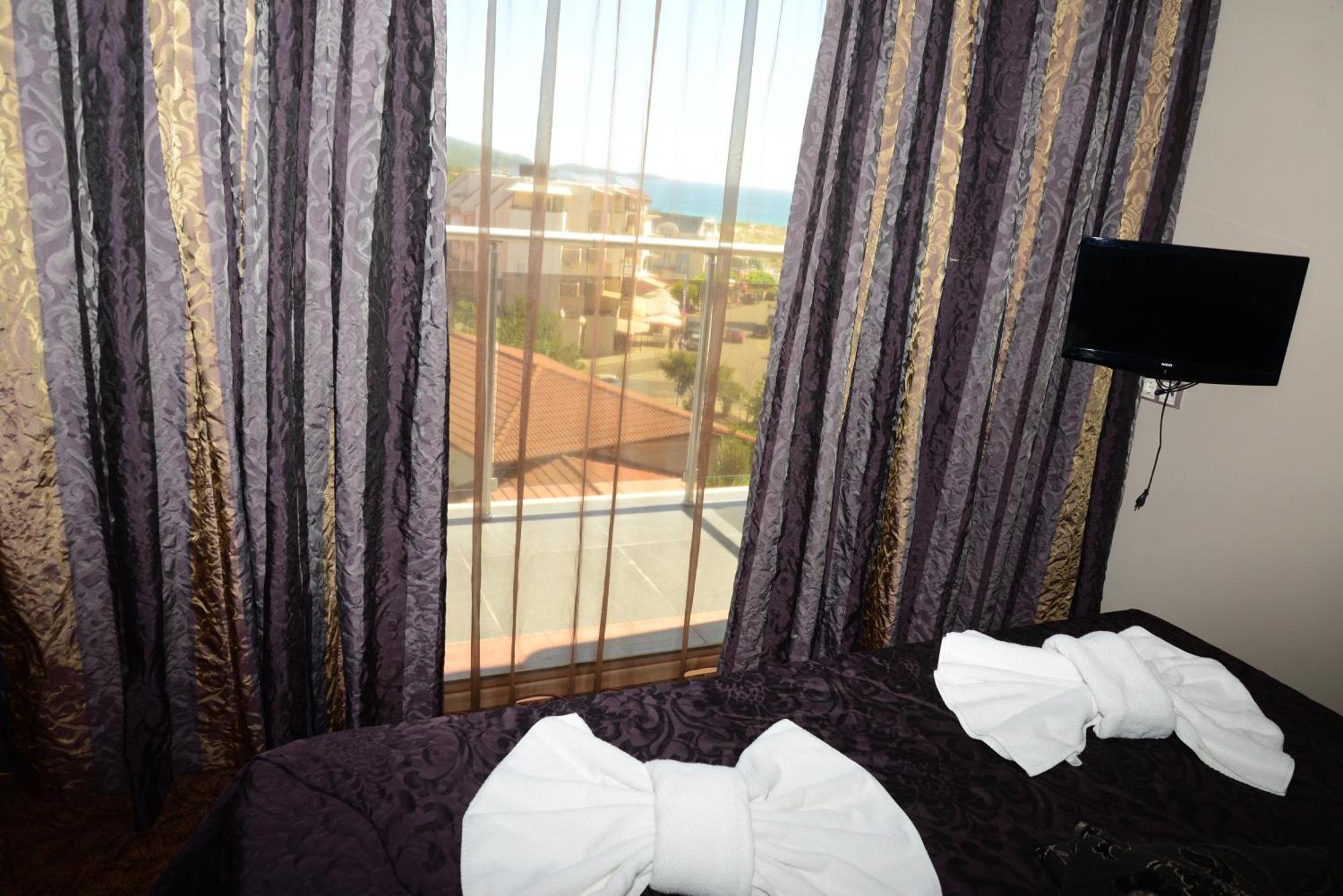 North Beach Hotel Приморсько Екстер'єр фото
